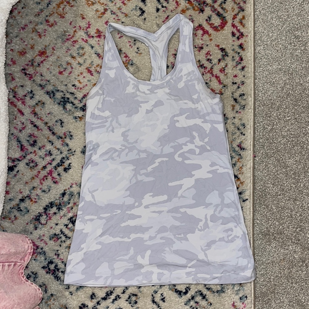 Lululemon Nulu Razorback tank top